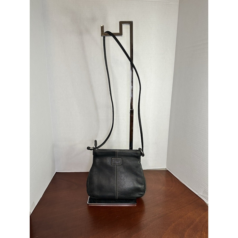 FOSSIL Small Black Crossbody Purse Genuine Leather Bag Zip Closure‎ Side Pocket